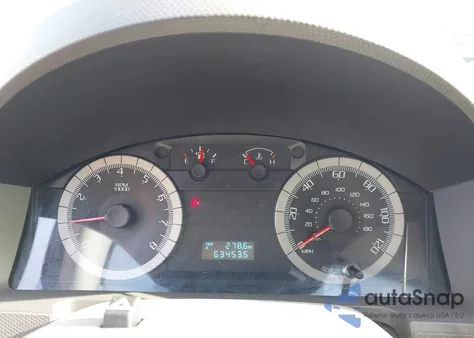 2008 Ford Escape Xls/Xls Manual z USA, uszkodzony, nr VIN 1FMCU02Z08KC97540